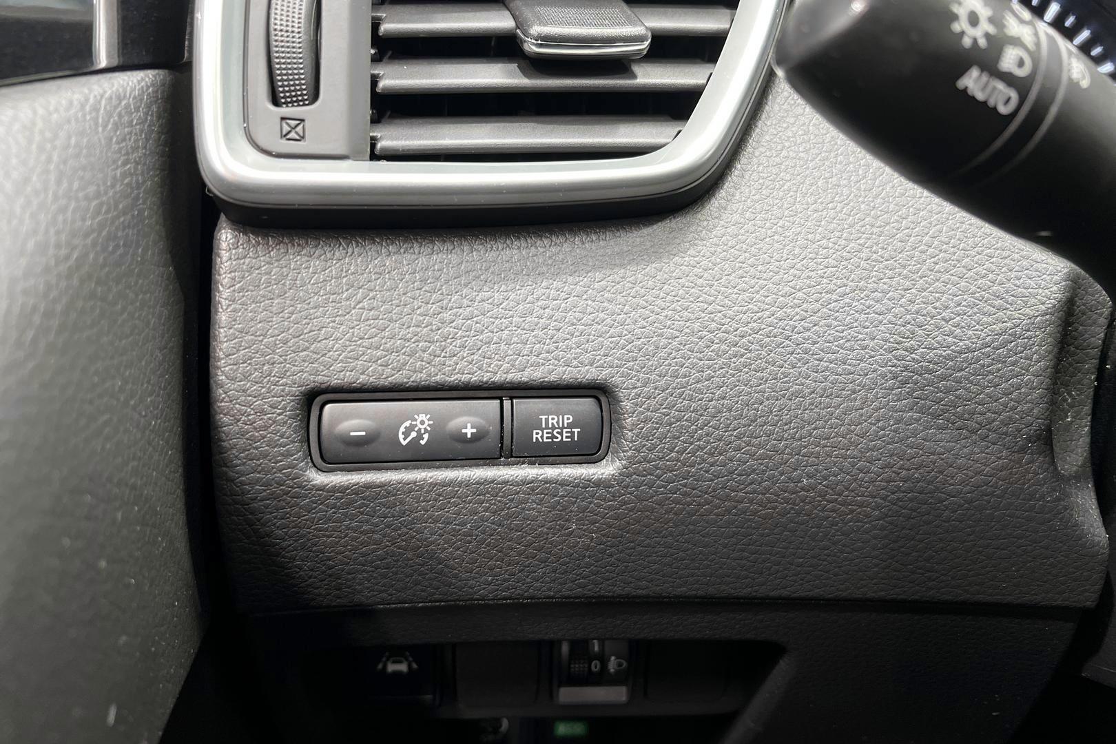 NISSAN Qashqai 2018