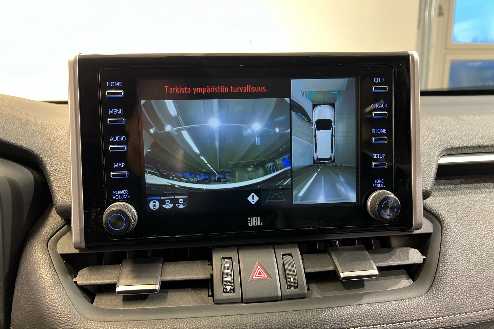 TOYOTA RAV4 2020