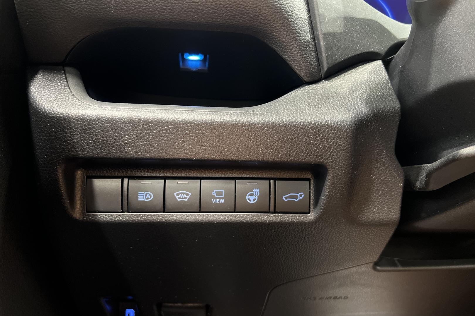 TOYOTA RAV4 24