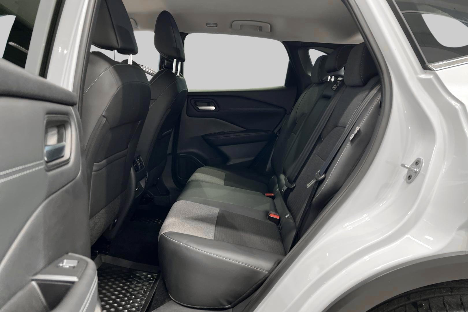 NISSAN Qashqai 2025
