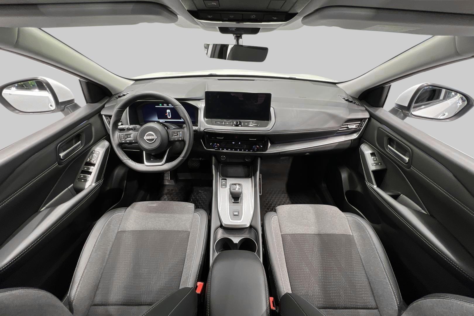 NISSAN Qashqai 2025