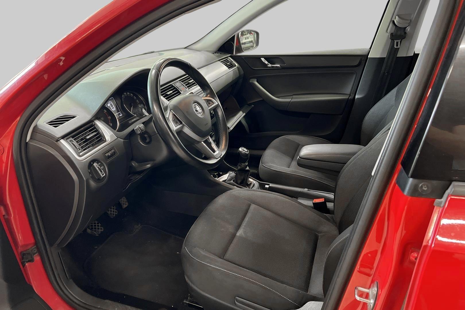 SKODA Rapid 2016