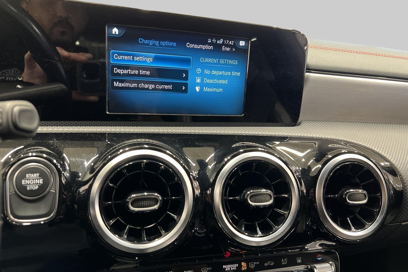 MERCEDES-BENZ CLA 2021