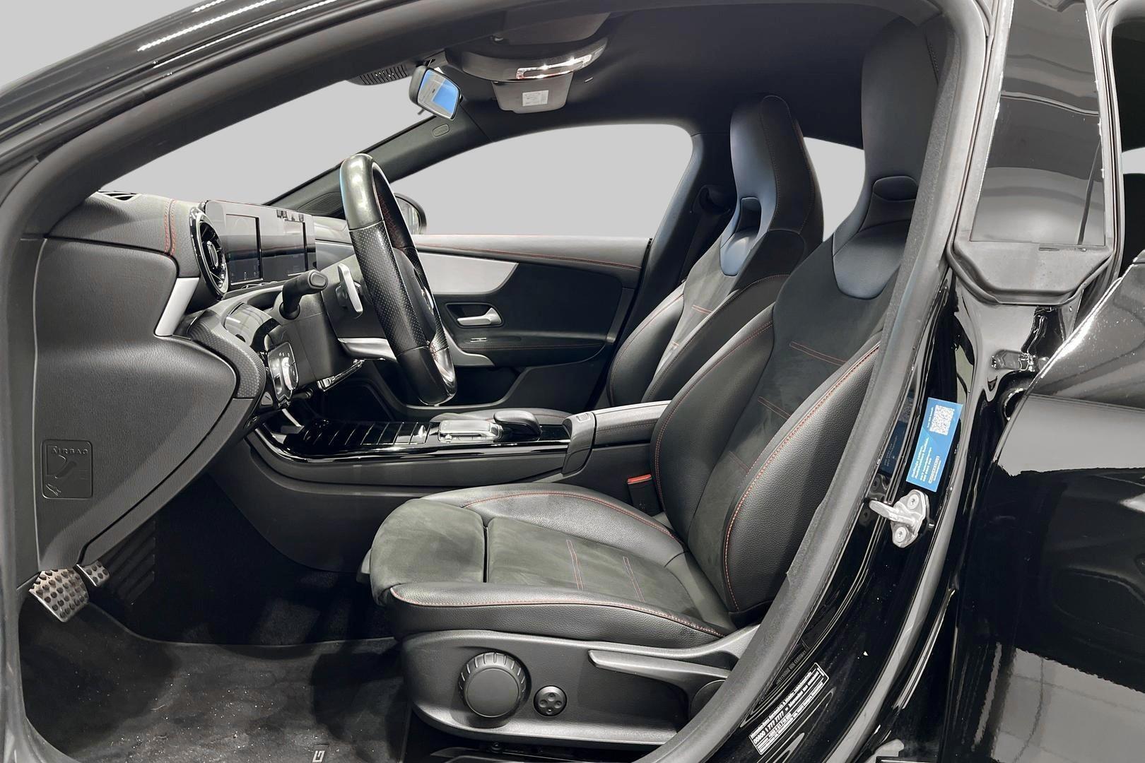 MERCEDES-BENZ CLA 2021