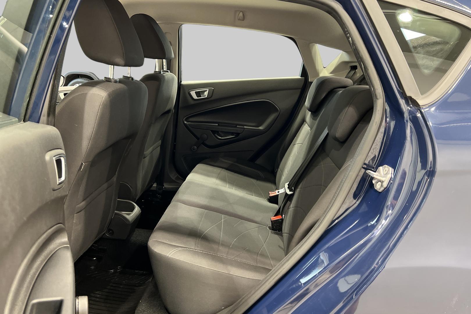 FORD Fiesta 10