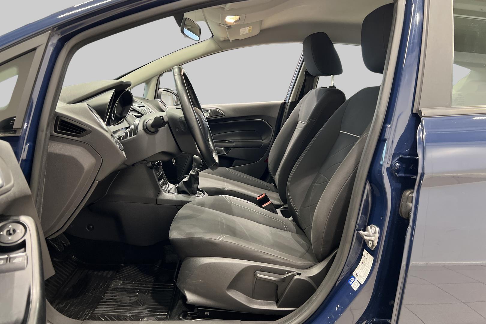 FORD Fiesta 9