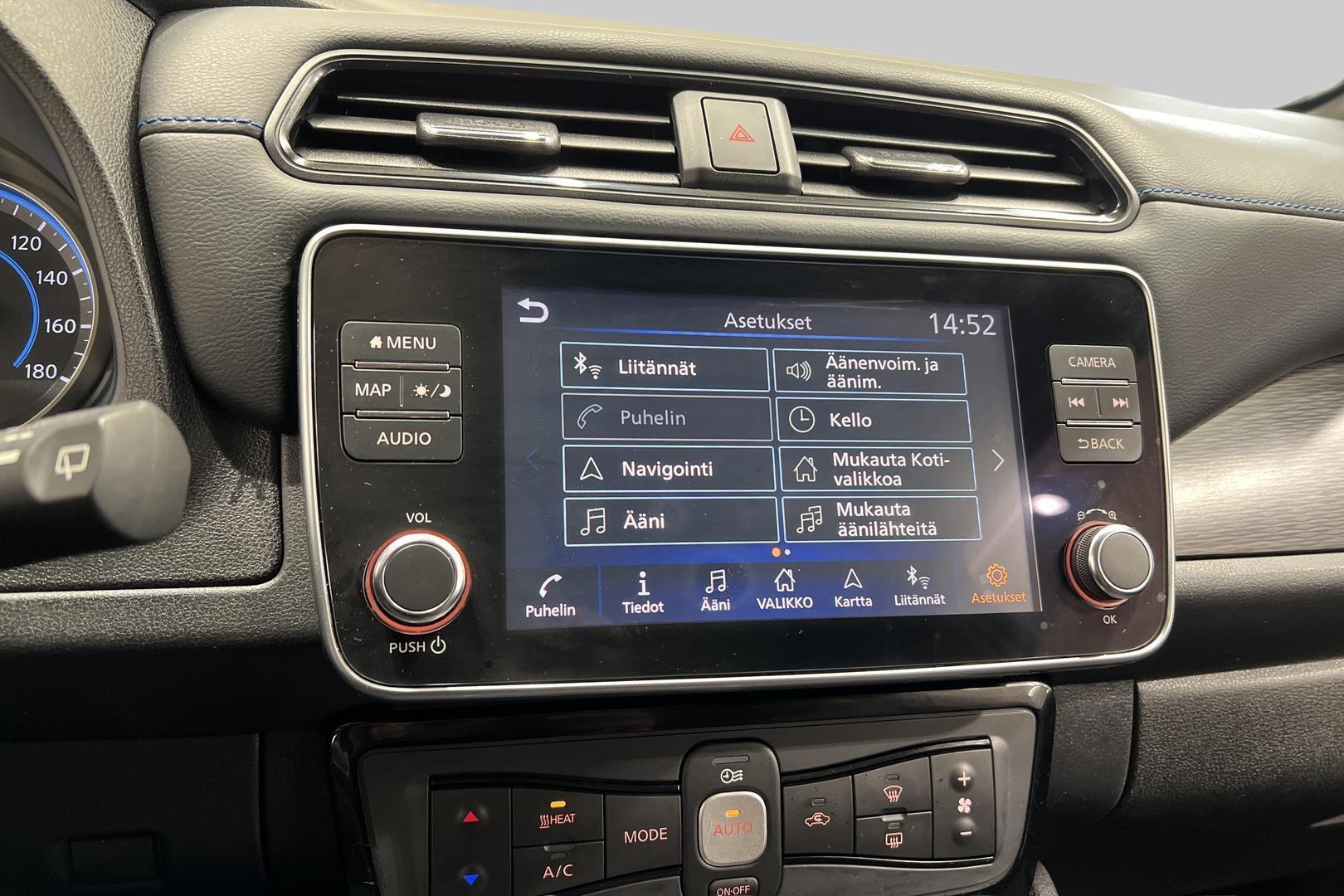 NISSAN Leaf 2020