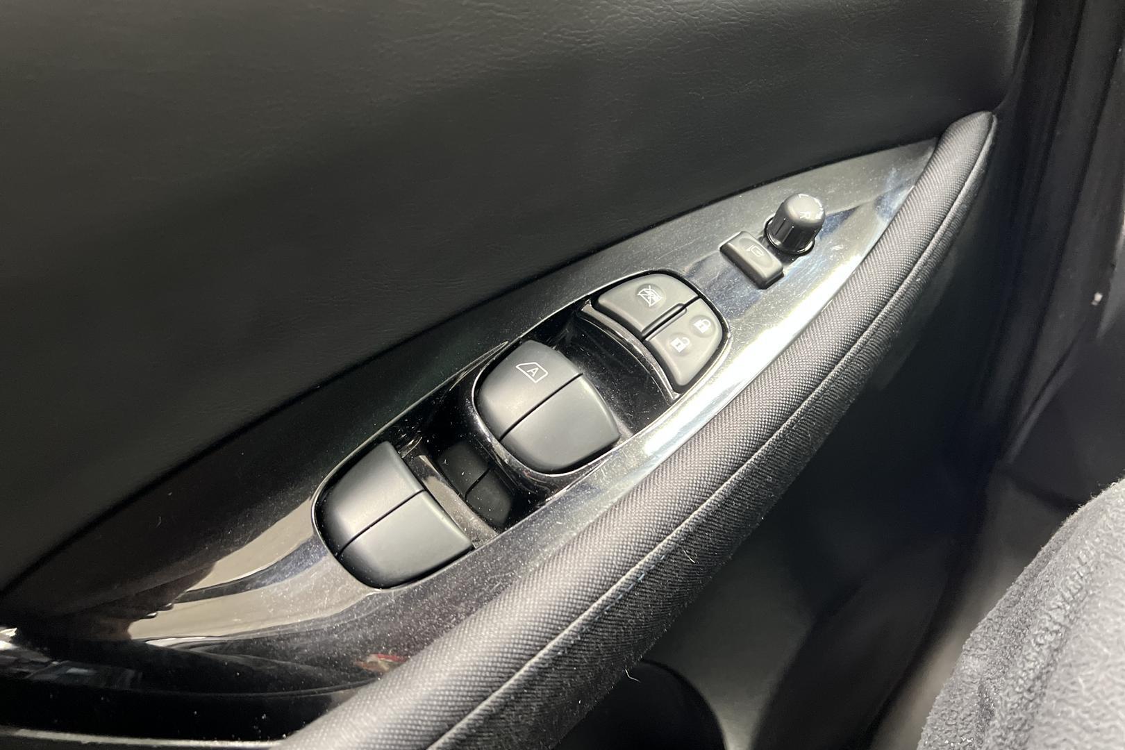 NISSAN Leaf 2020