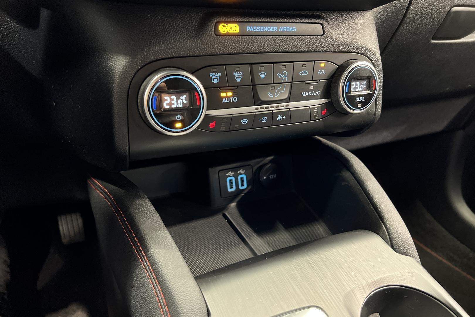 FORD Kuga 2022
