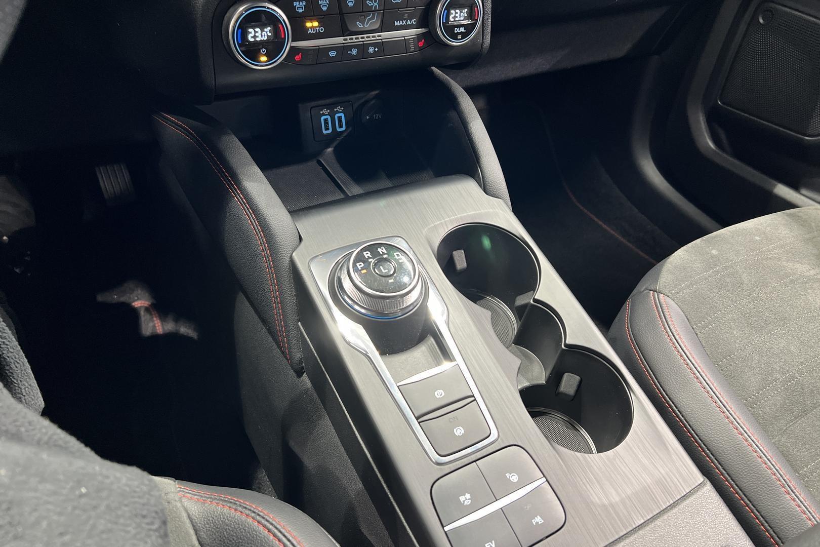 FORD Kuga 2022