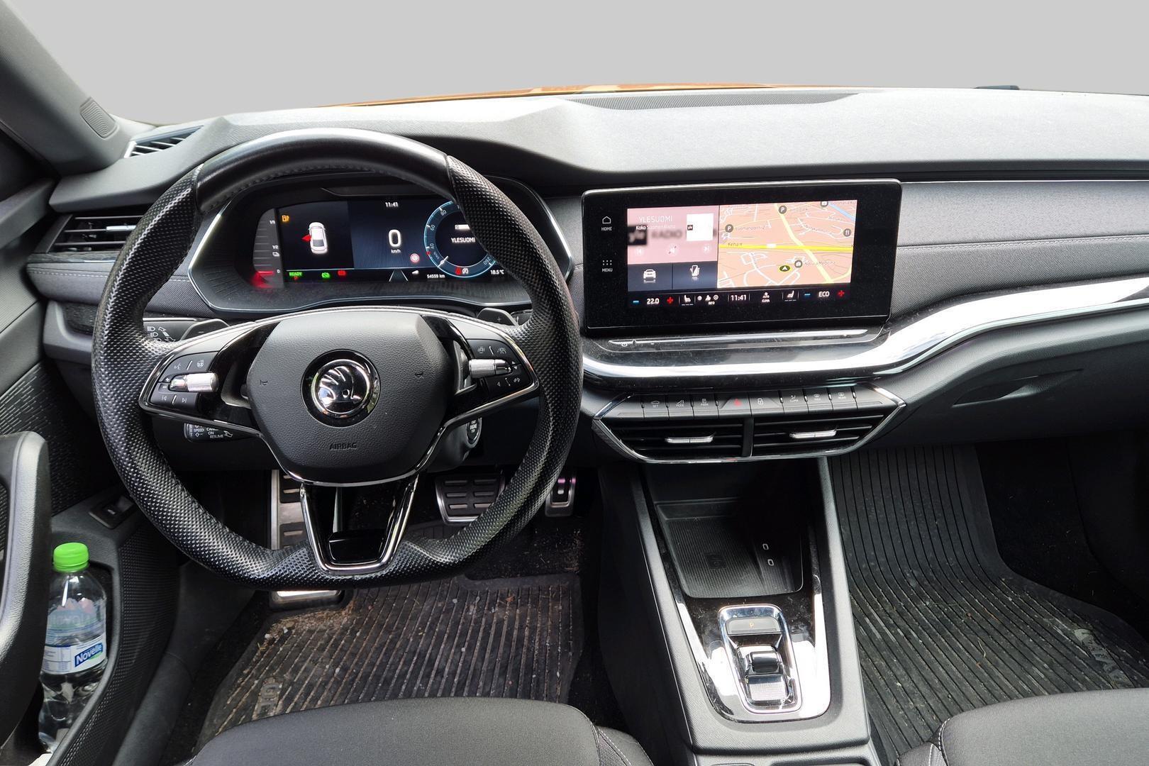 SKODA Octavia 2024