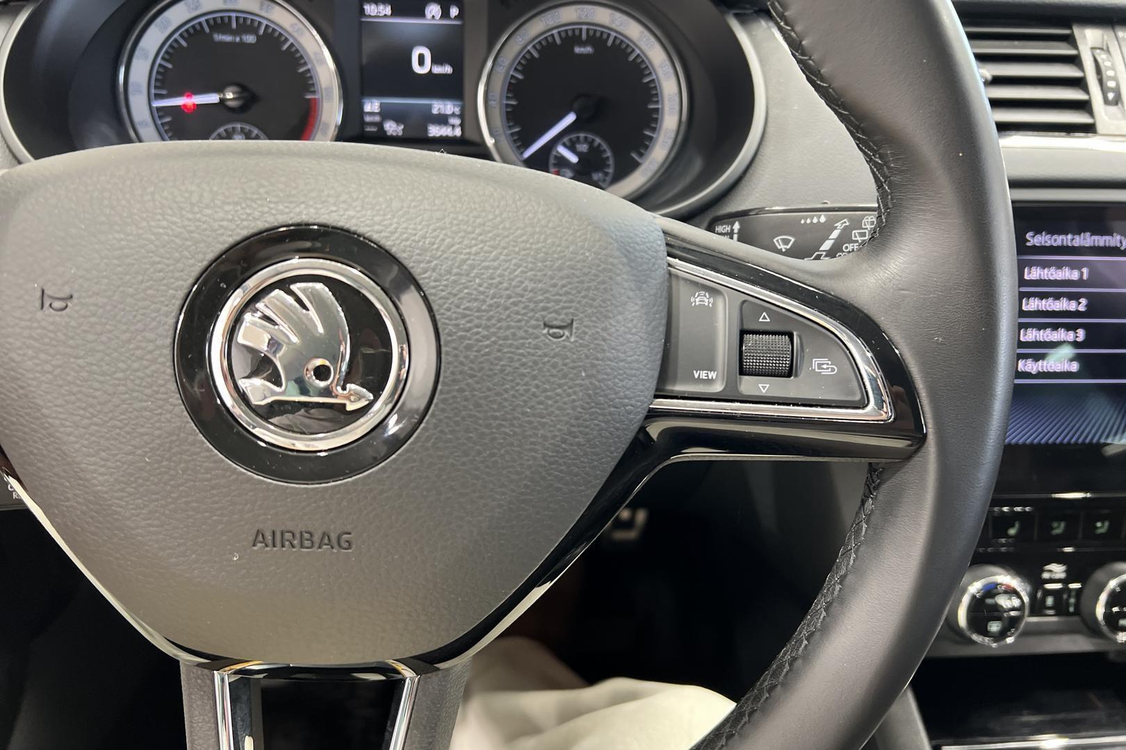 SKODA Octavia 24