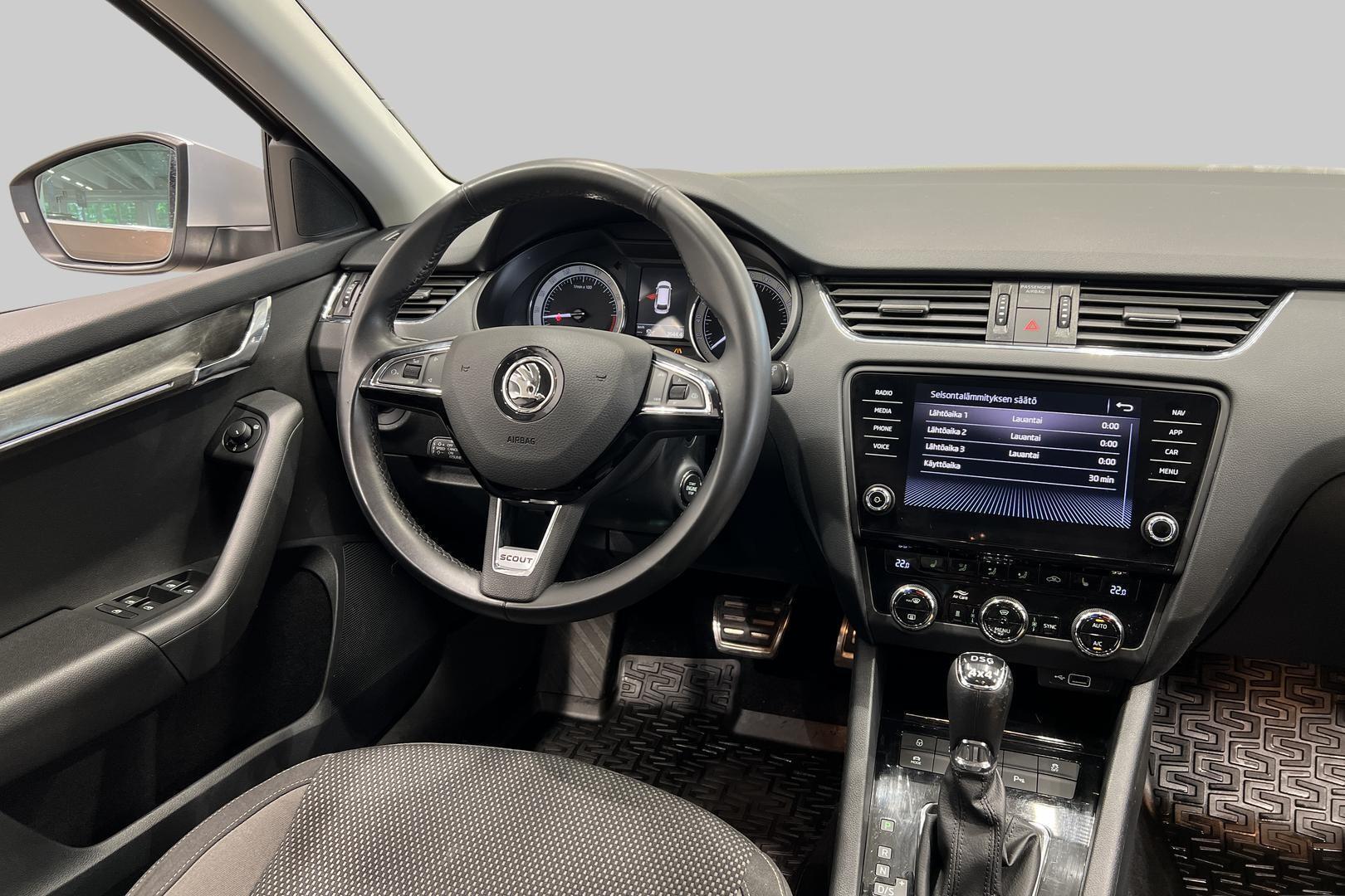 SKODA Octavia 30