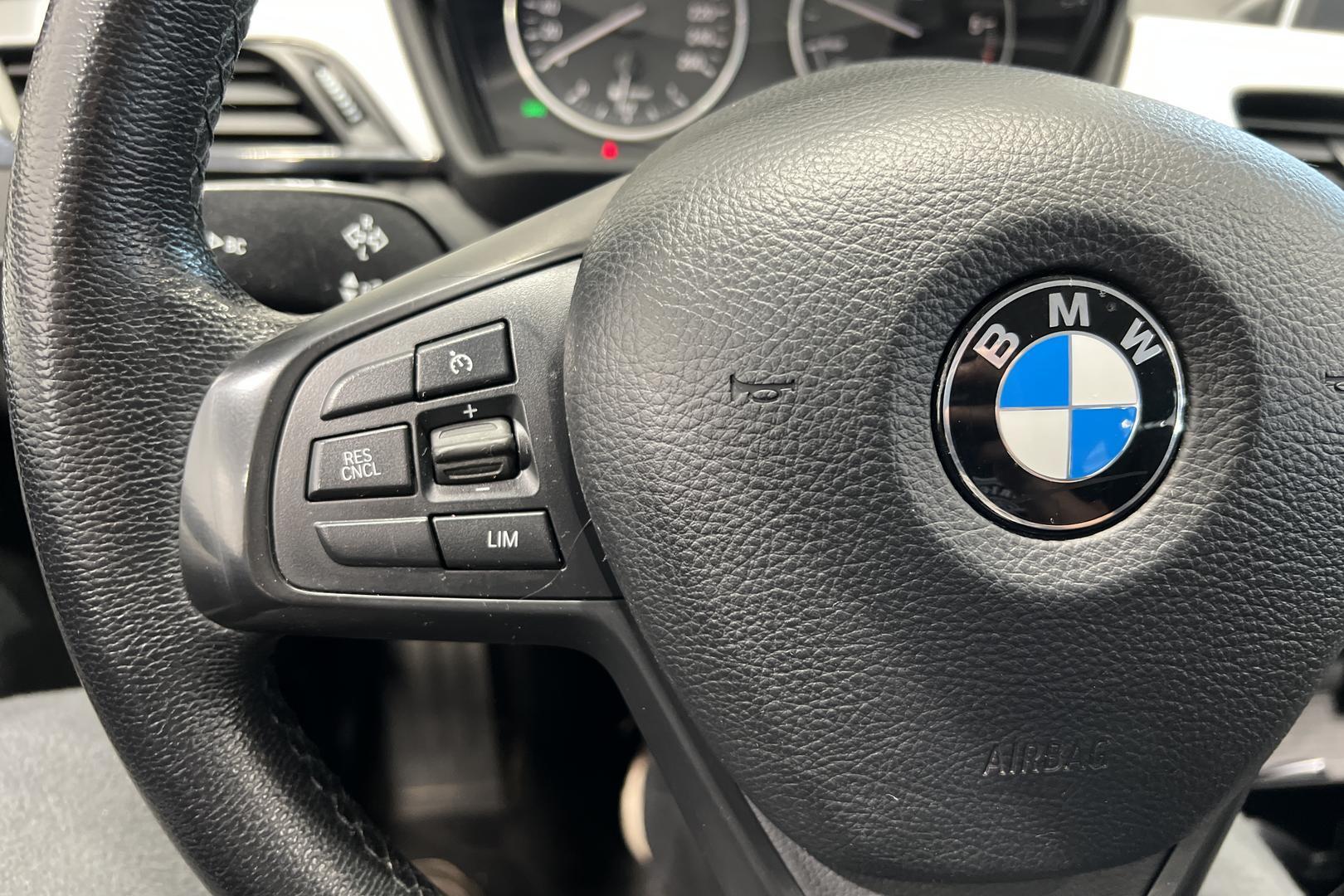 BMW X1 24