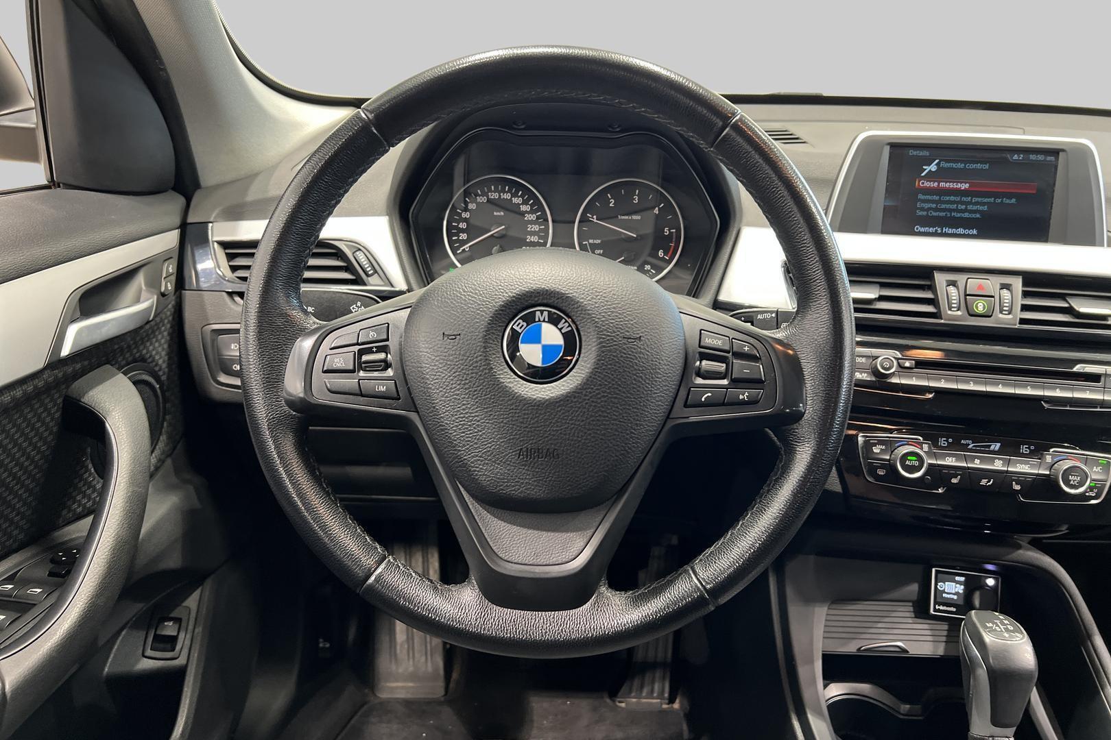 BMW X1 28