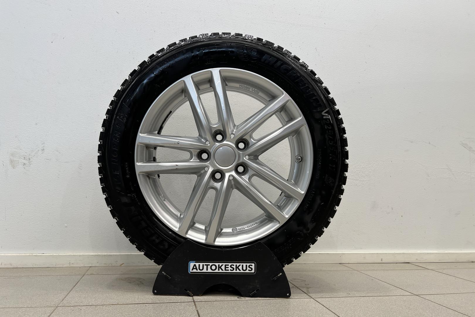 BMW X1 29