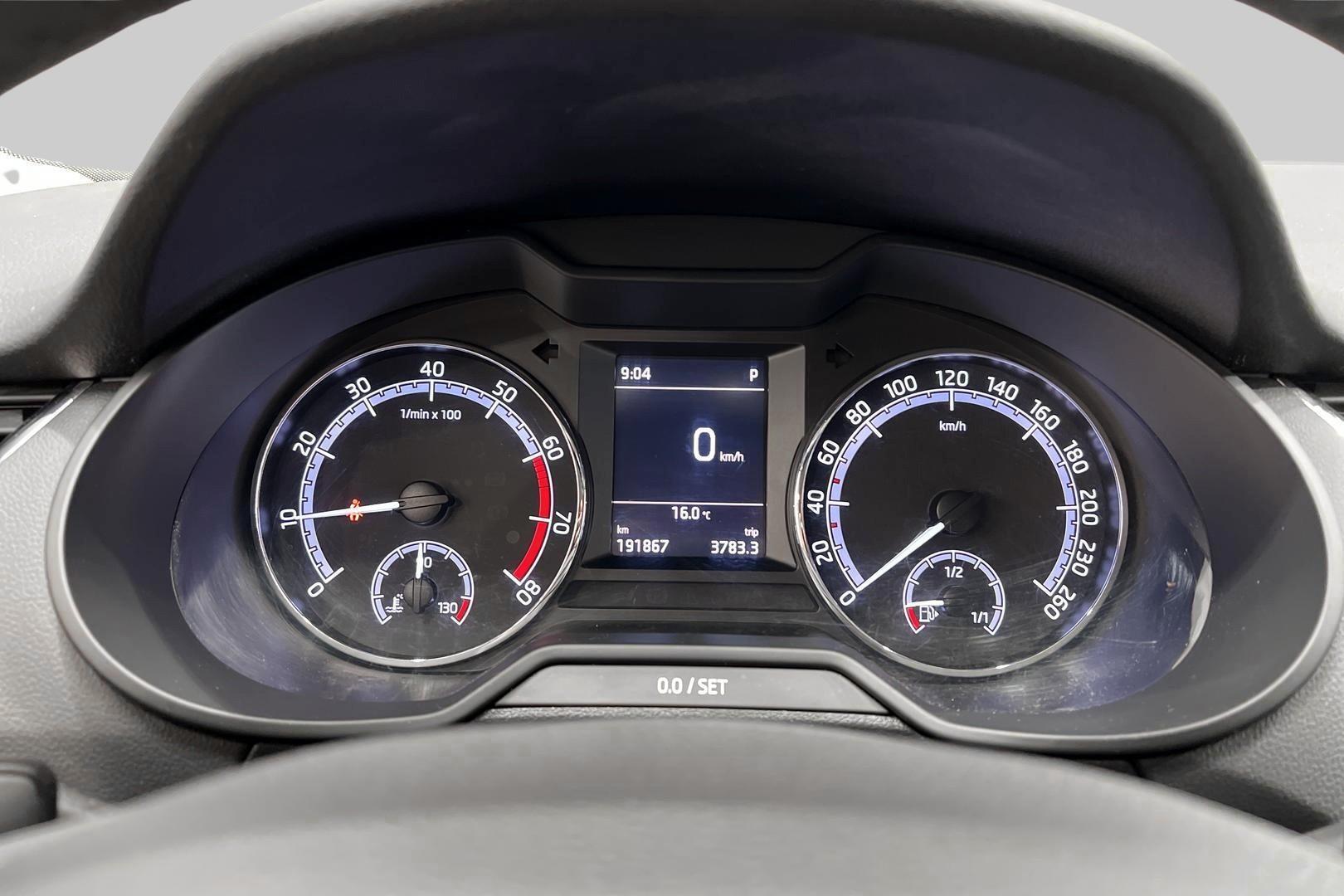 SKODA Octavia 14