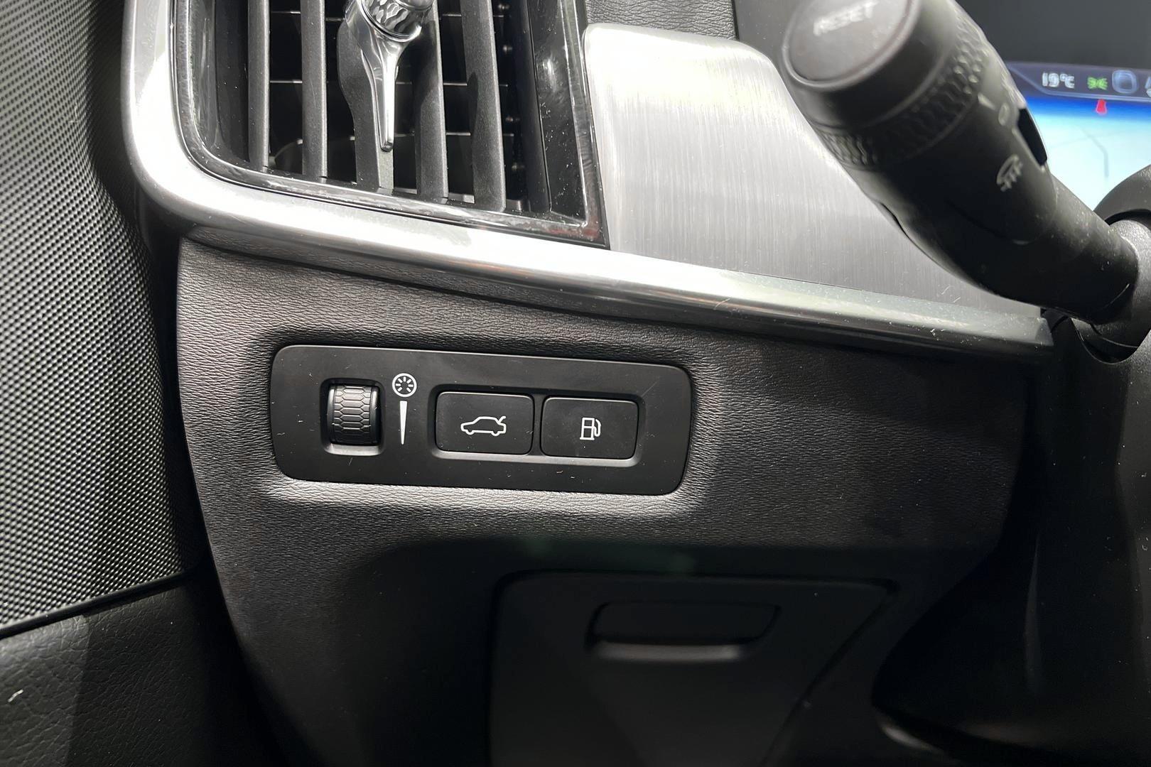 VOLVO V90 2020