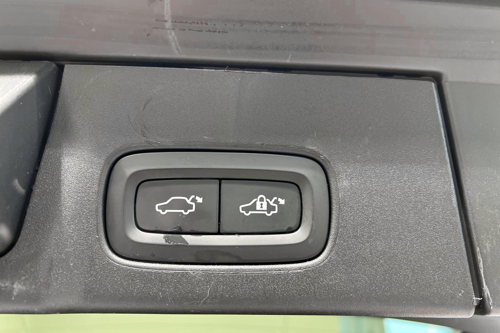 VOLVO V90 2020