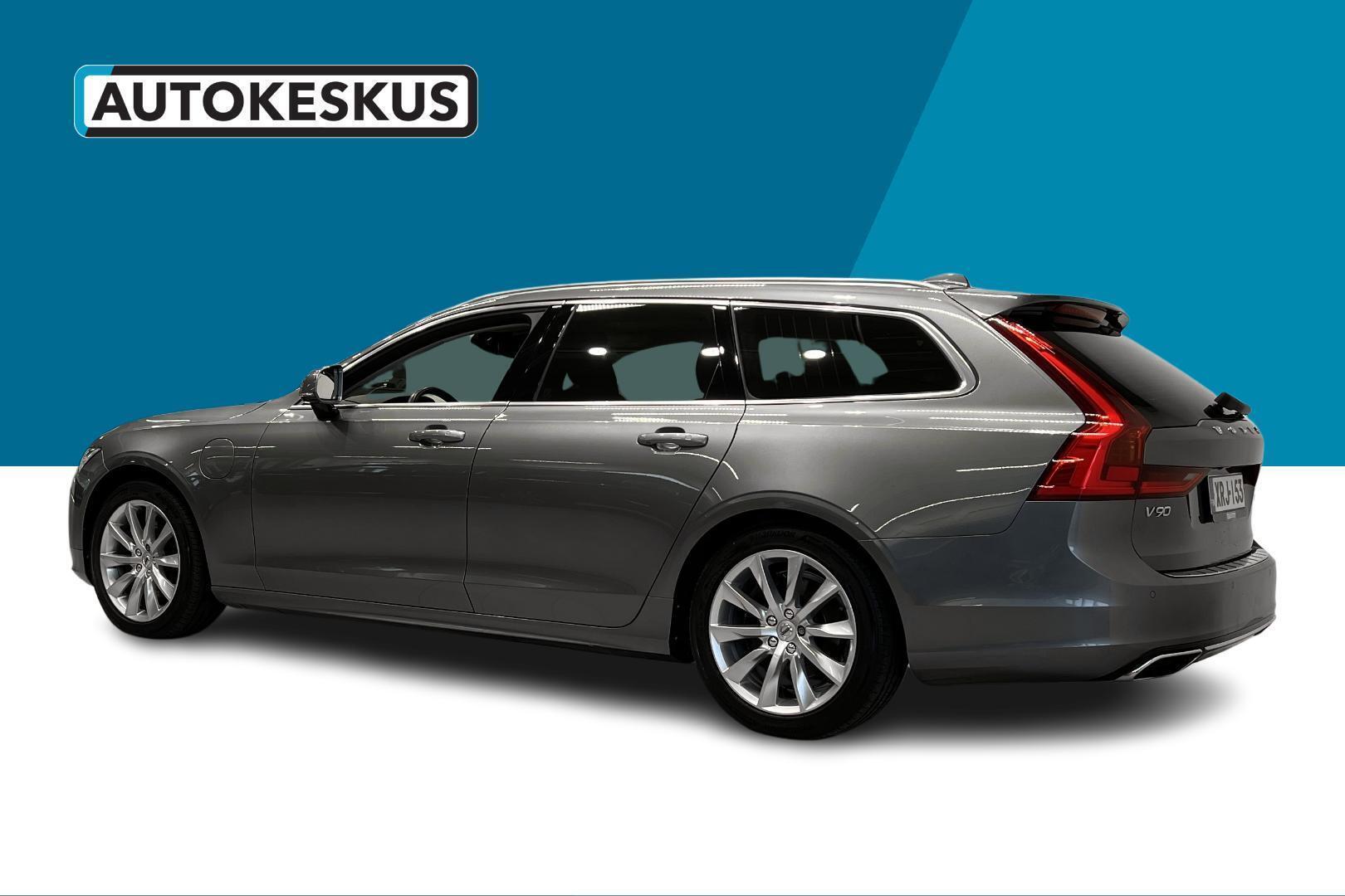 VOLVO V90 2020