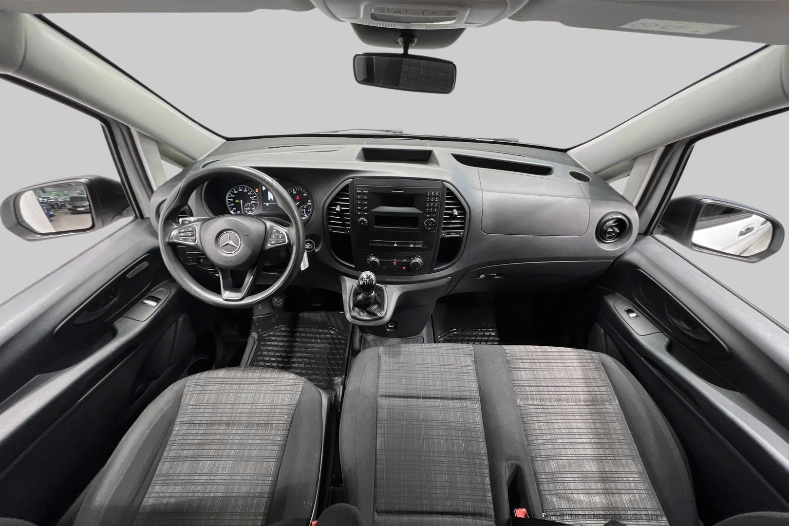 MERCEDES-BENZ Vito 11