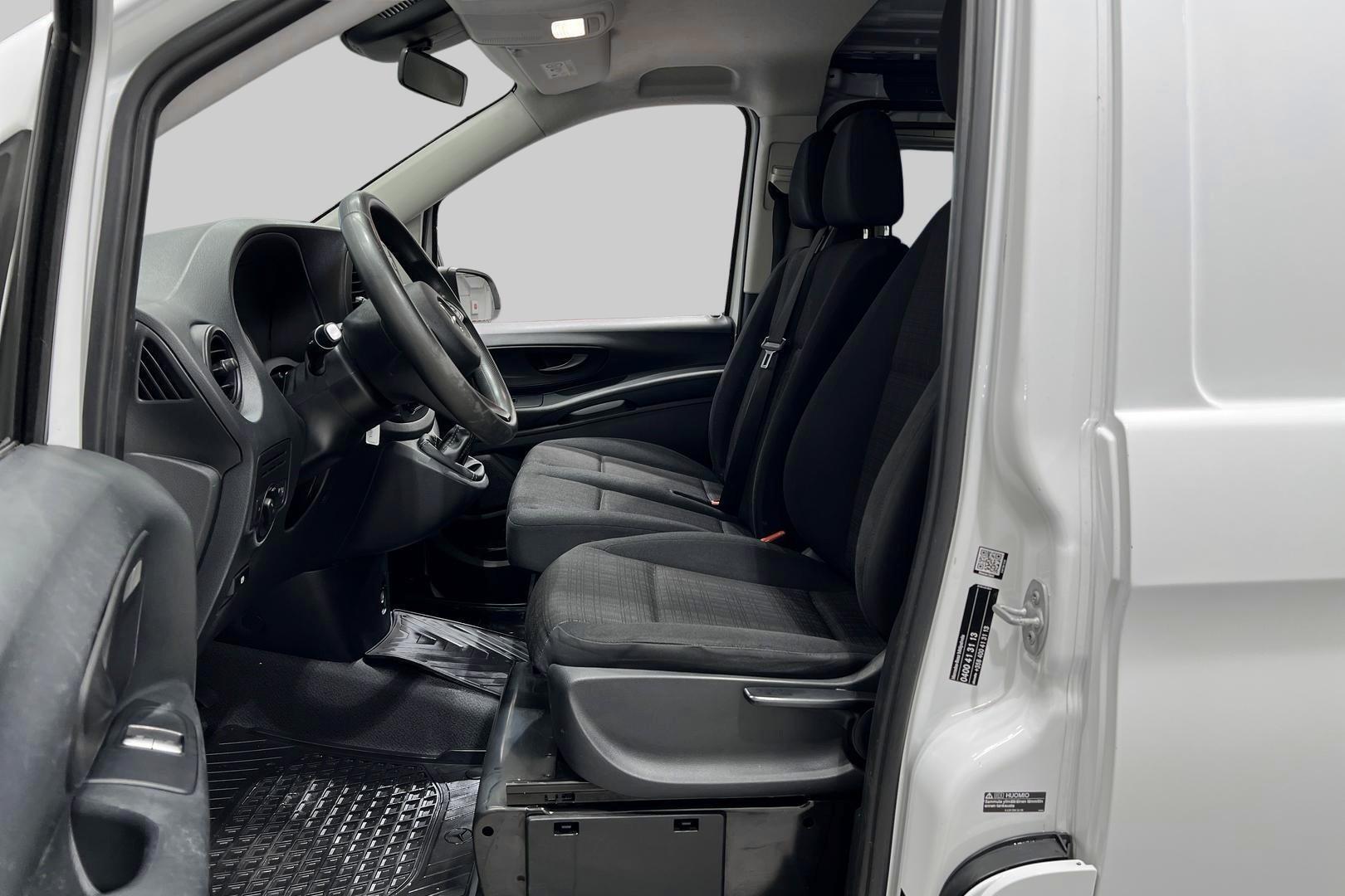 MERCEDES-BENZ Vito 9
