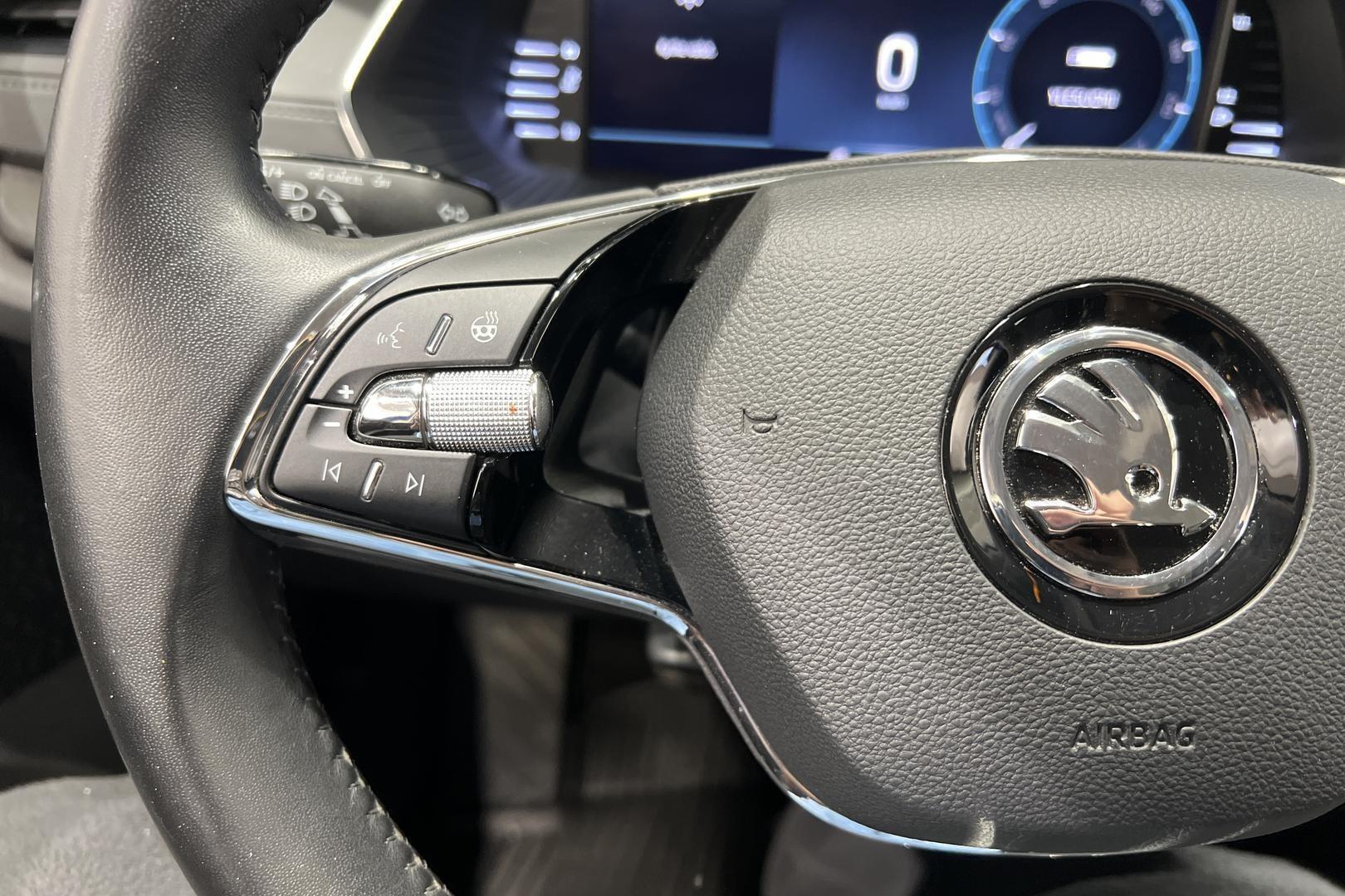 SKODA Octavia 15