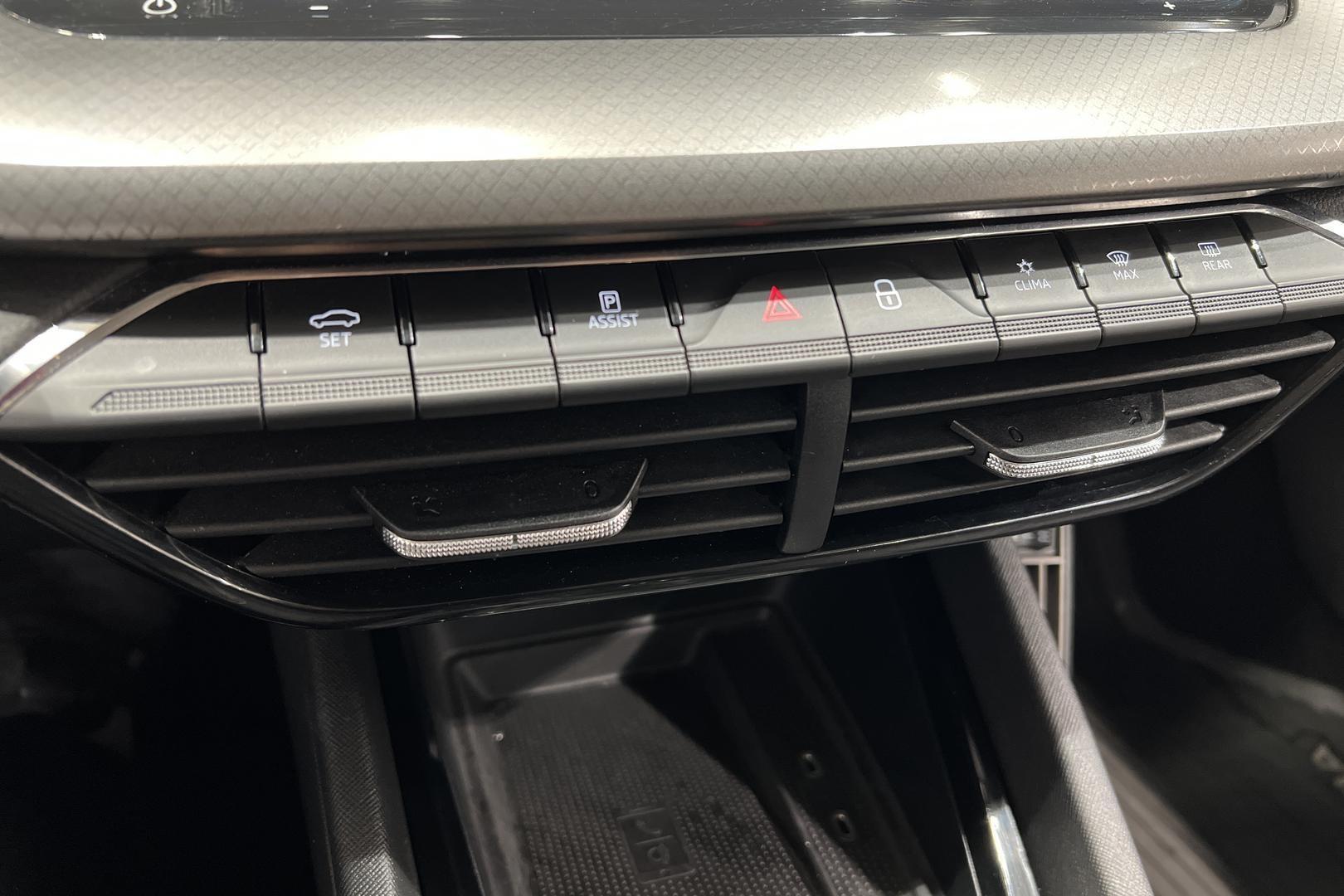 SKODA Octavia 29