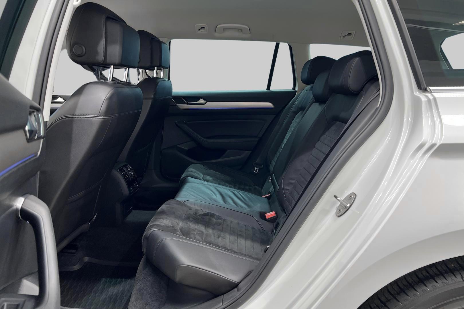 VOLKSWAGEN Passat 2018