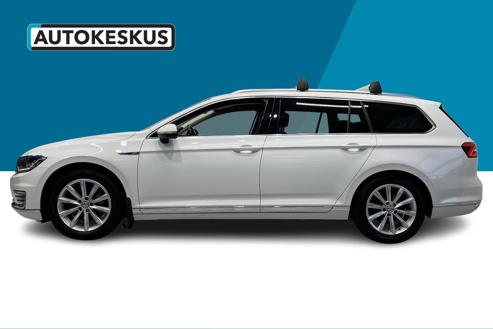VOLKSWAGEN Passat 2018