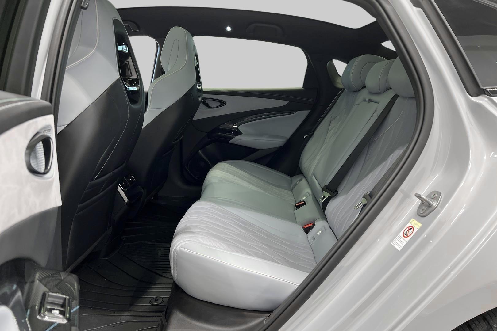 BYD SEAL 10