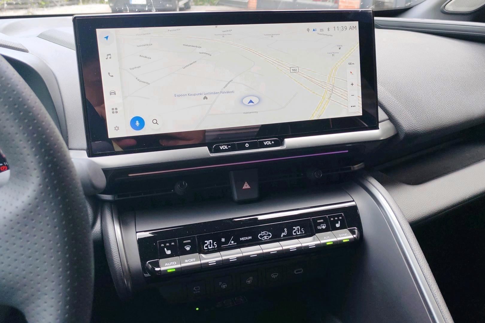 TOYOTA C-HR 2024