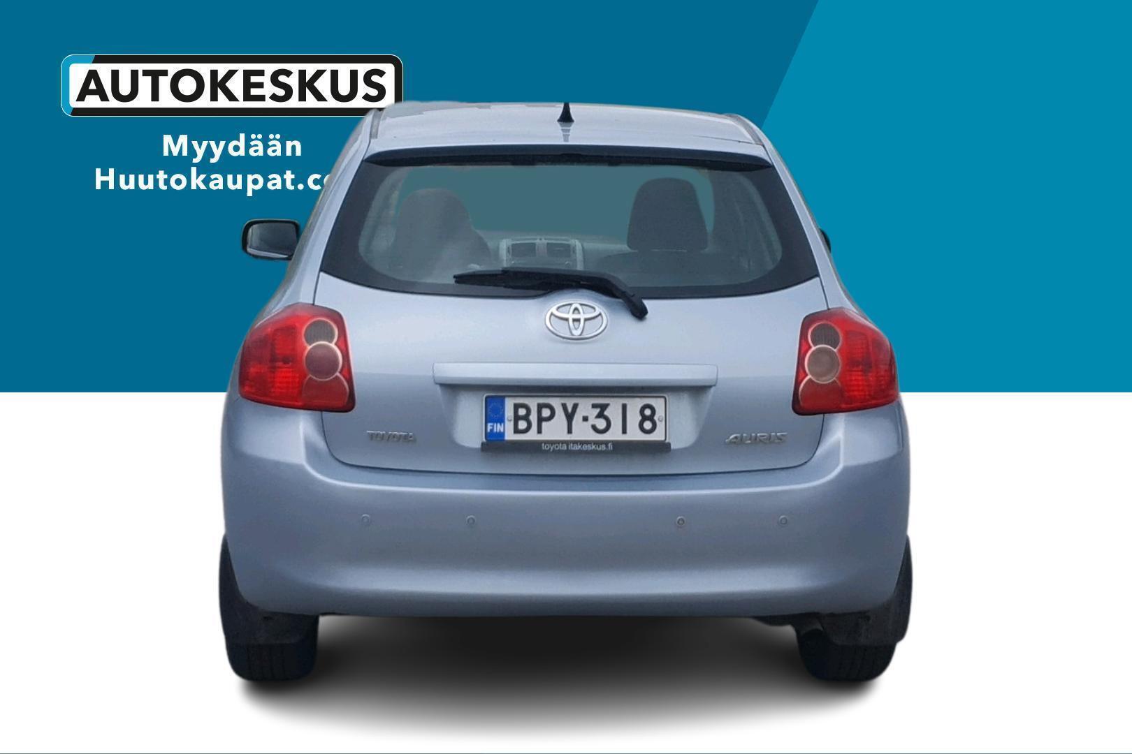 TOYOTA Auris 2008