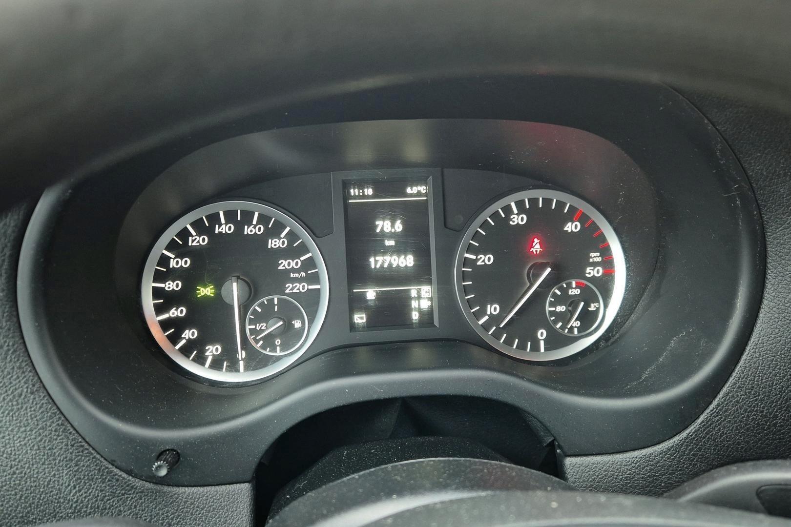 MERCEDES-BENZ Vito 2015