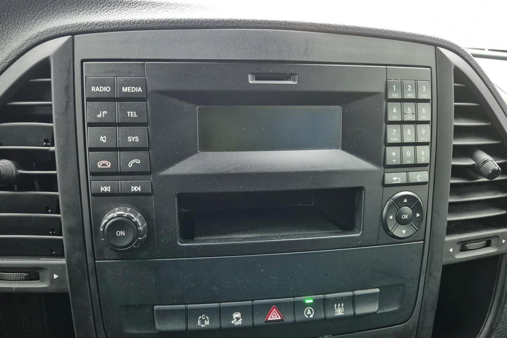 MERCEDES-BENZ Vito 2015