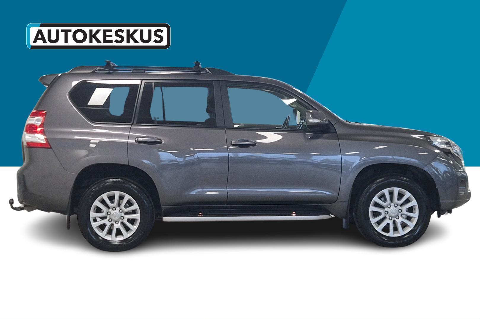 TOYOTA Land Cruiser 4