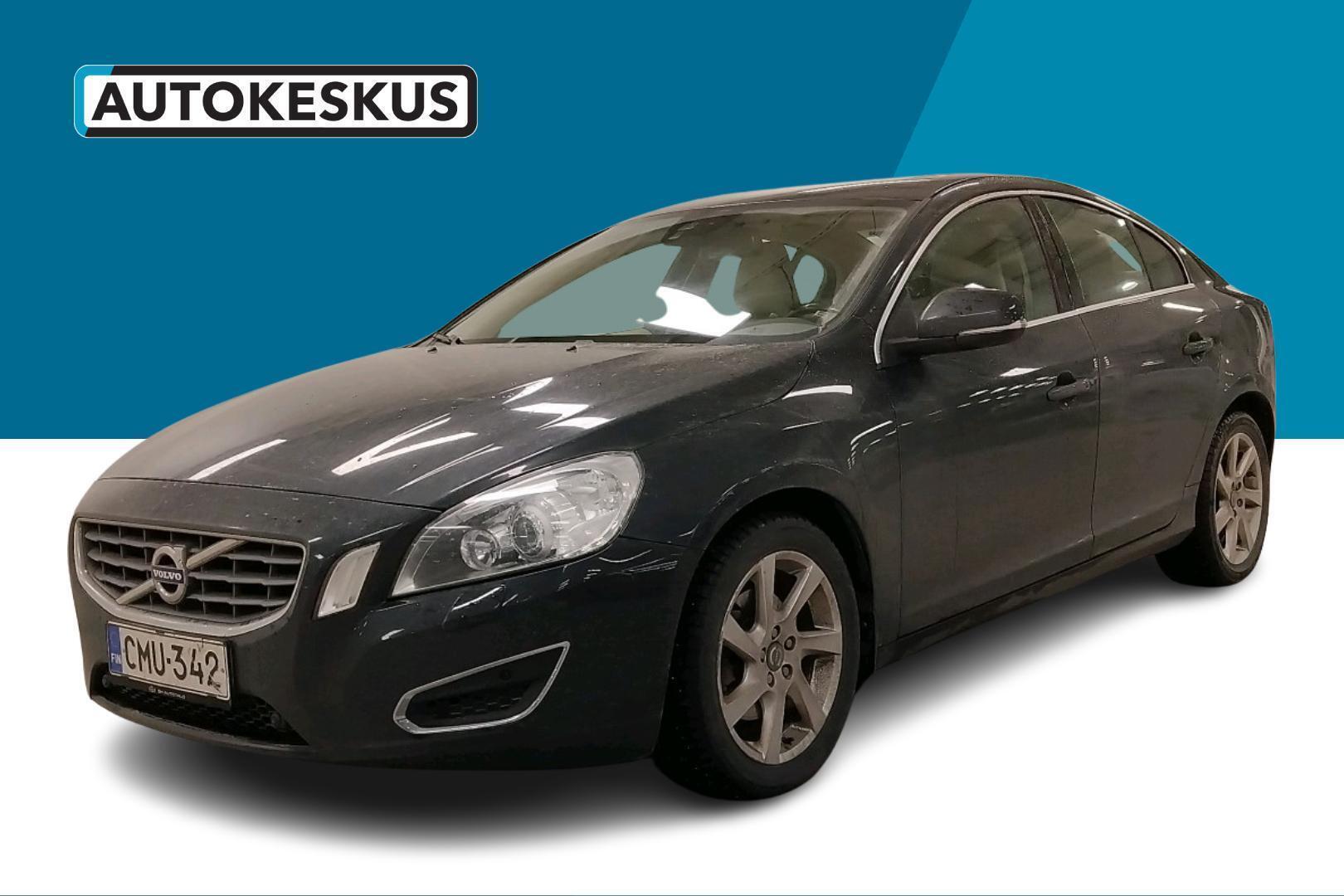 VOLVO S60 2012