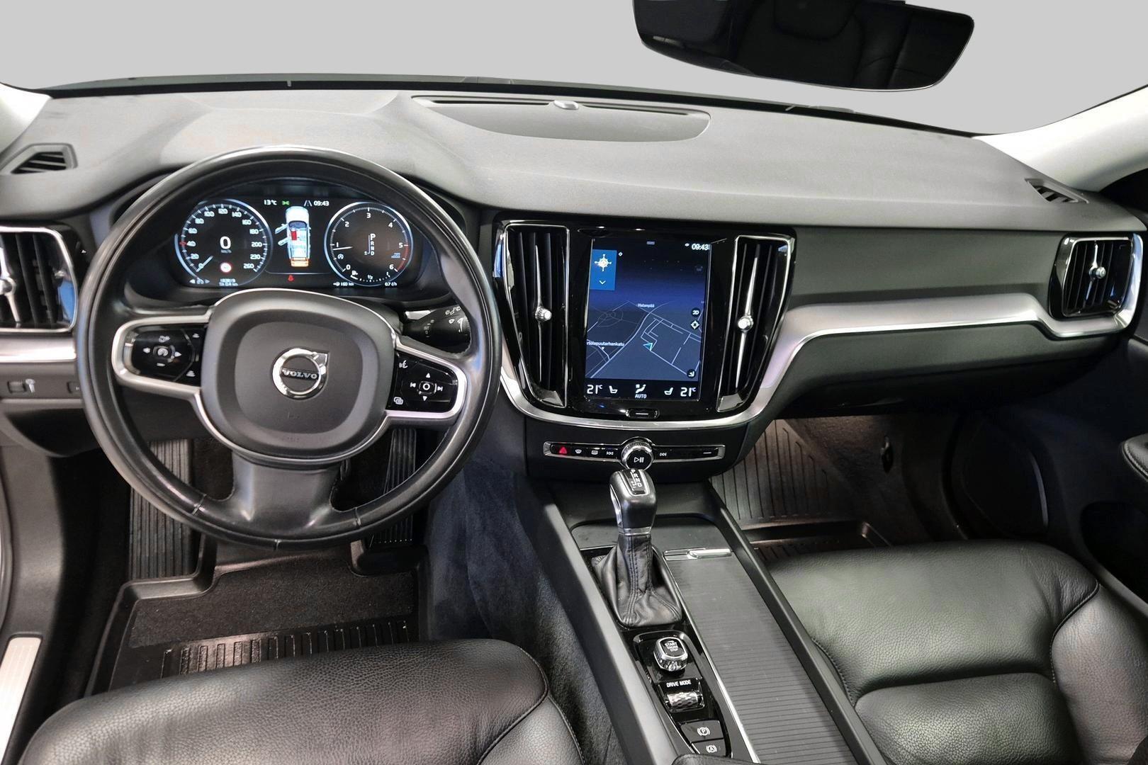VOLVO V60 2019