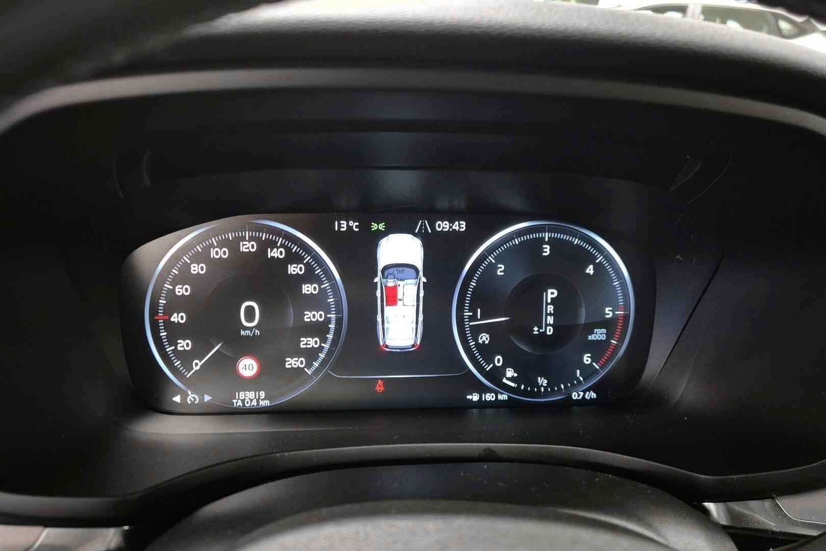 VOLVO V60 2019