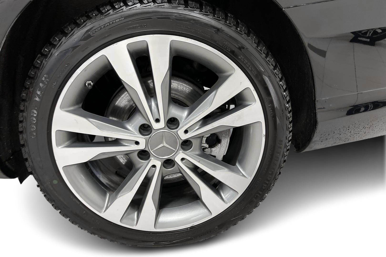 MERCEDES-BENZ C 2020