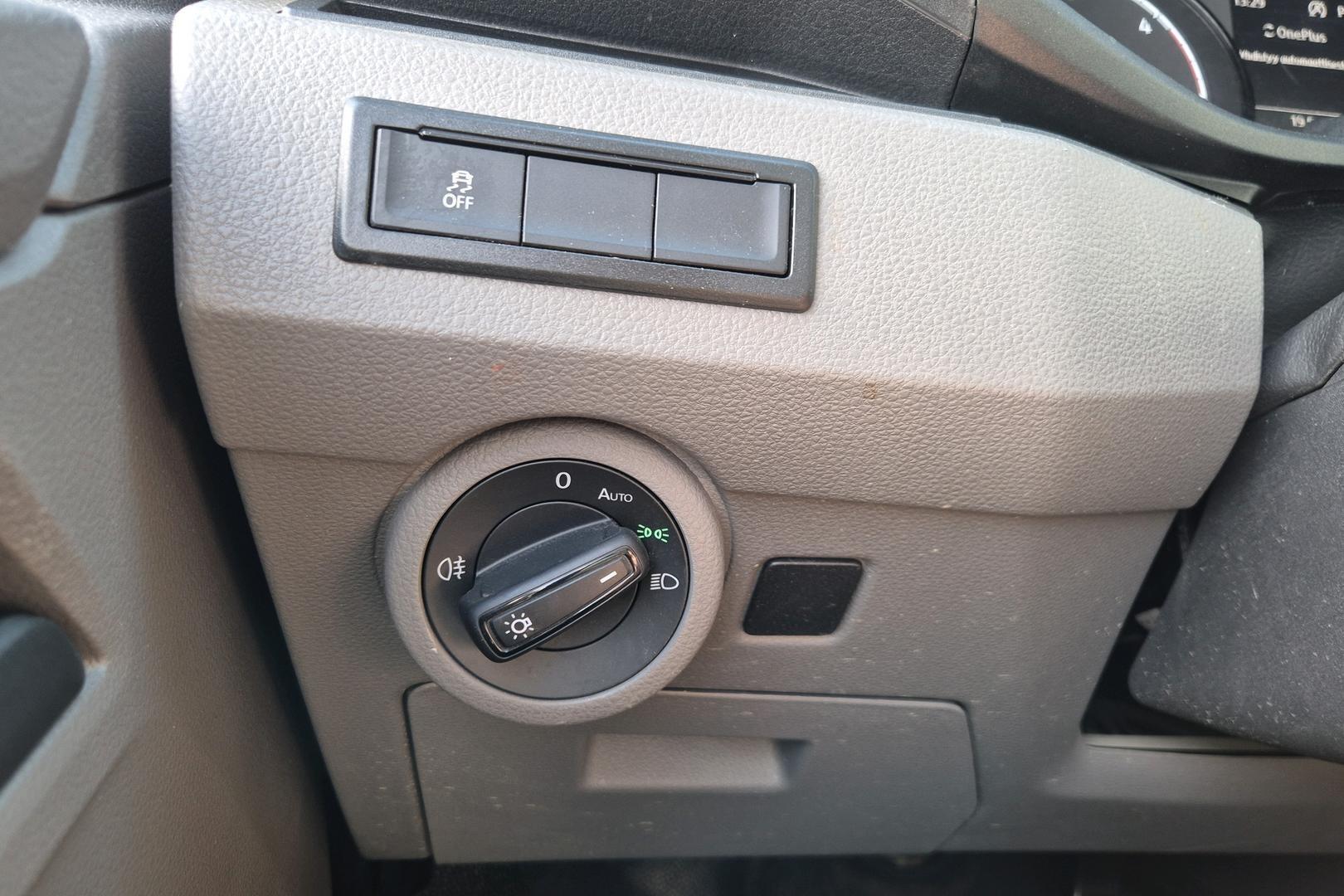 VOLKSWAGEN Transporter 2020