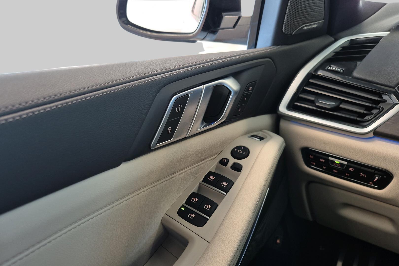 BMW X5 2021