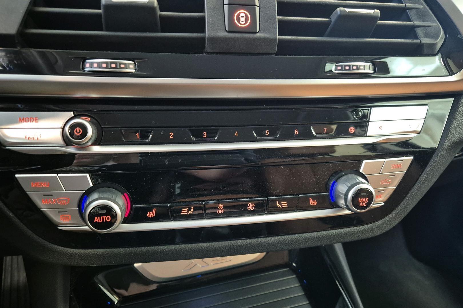 BMW X3 2021