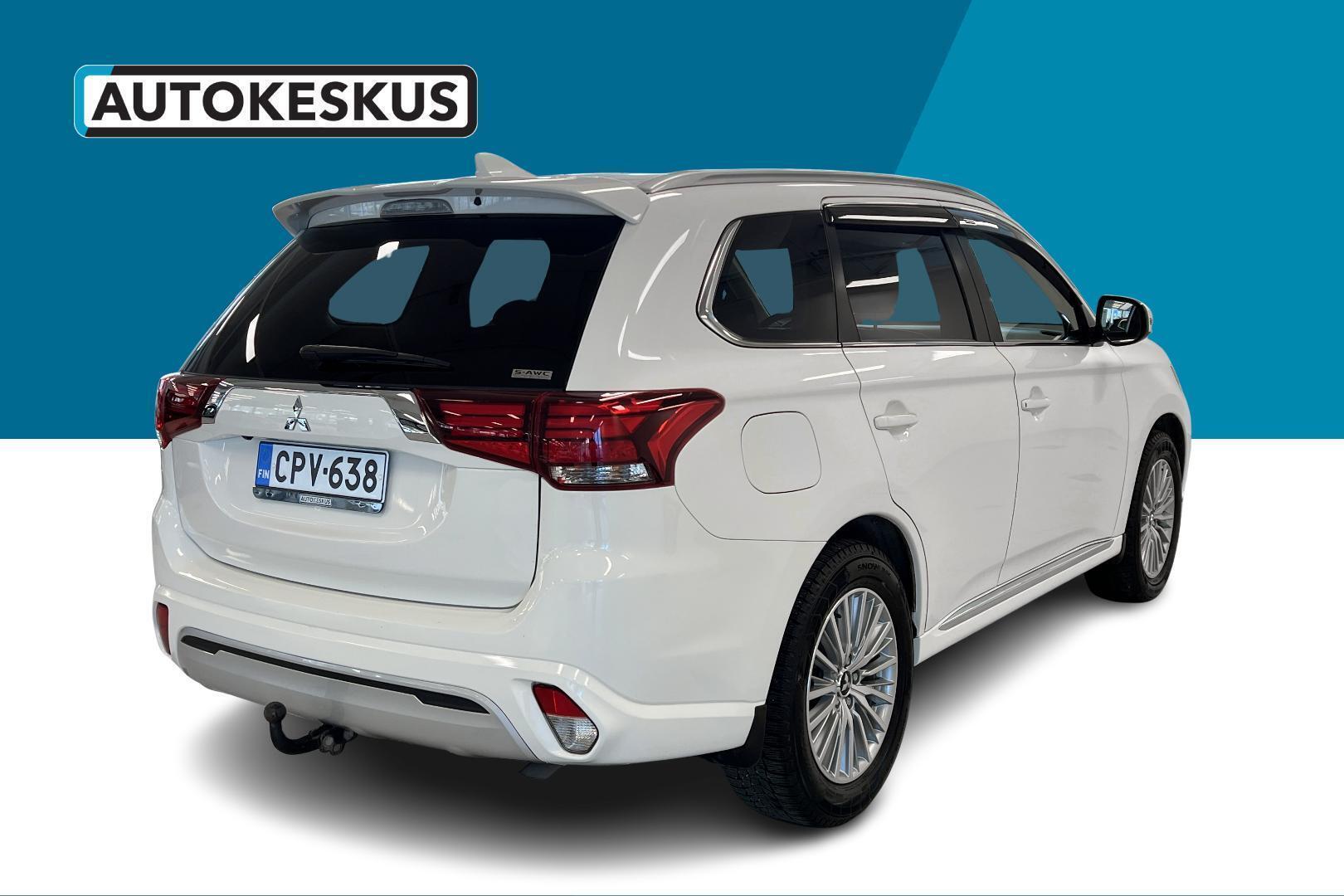 MITSUBISHI Outlander PHEV 2020