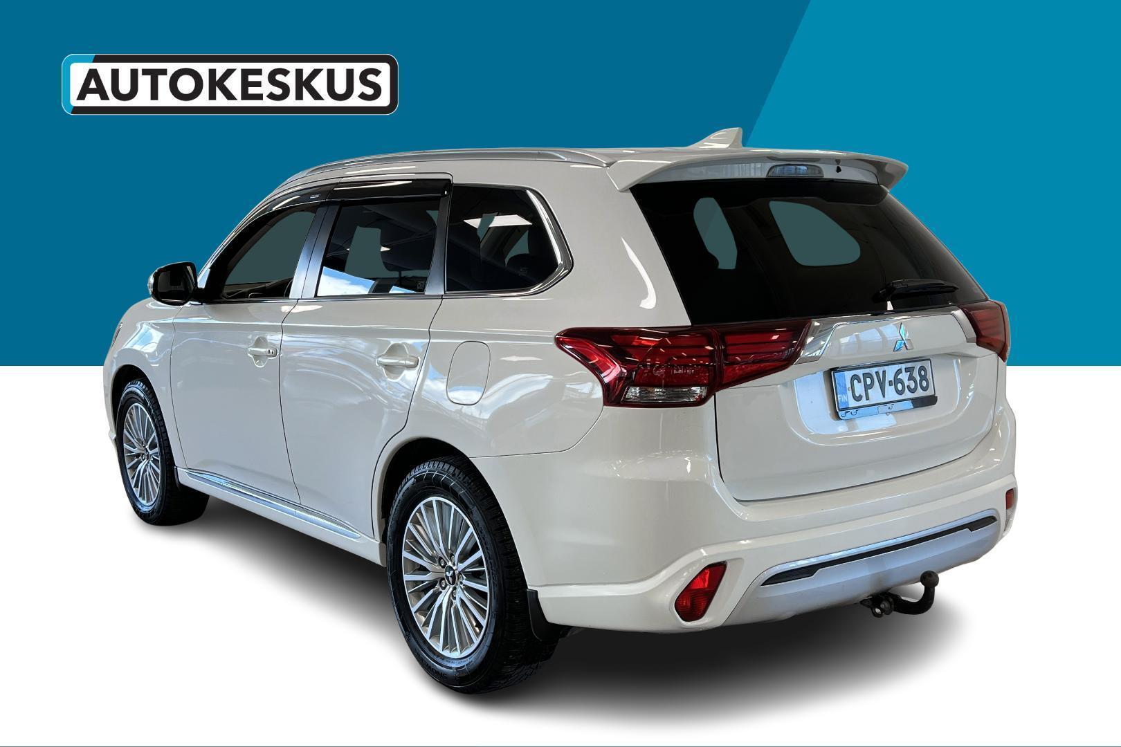MITSUBISHI Outlander PHEV 2020