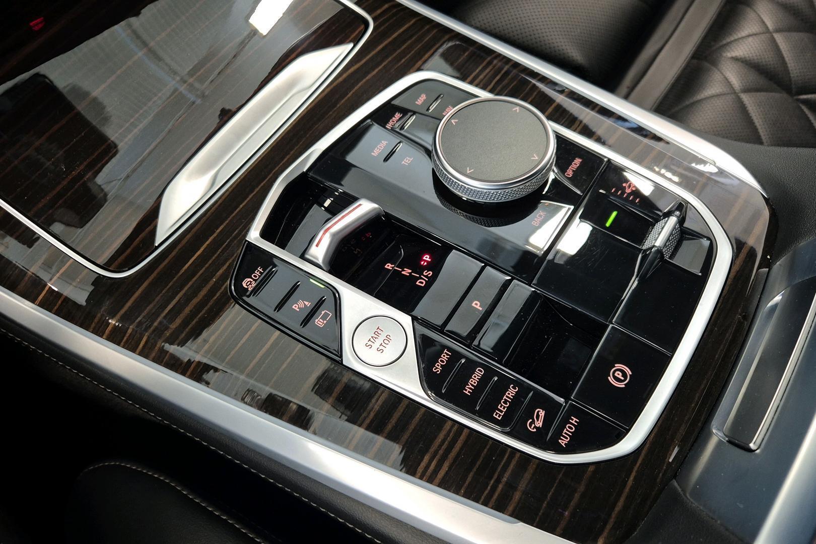 BMW X5 2023