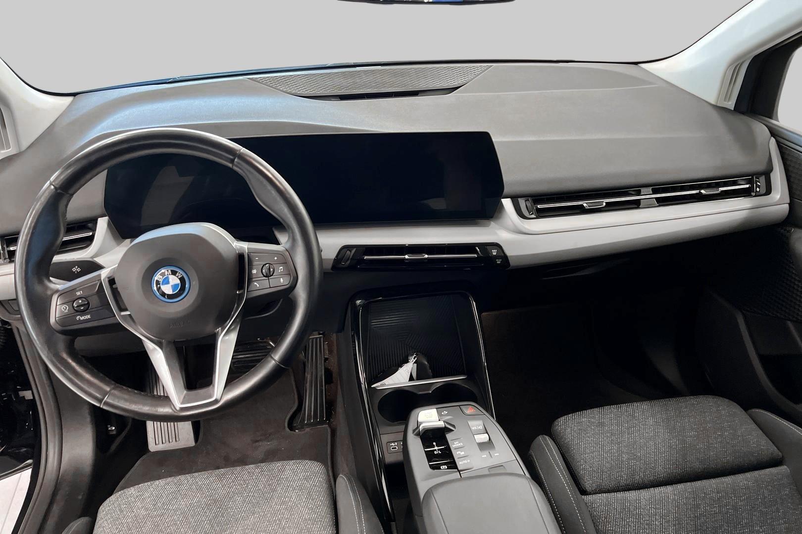 BMW 2-sarja 2023