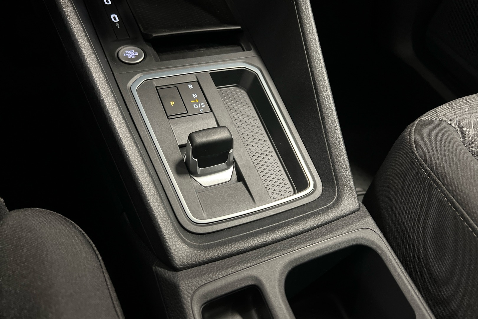 FORD Transit Connect 2024