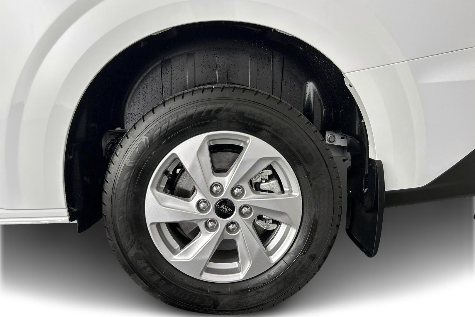 FORD Tourneo Custom 2025