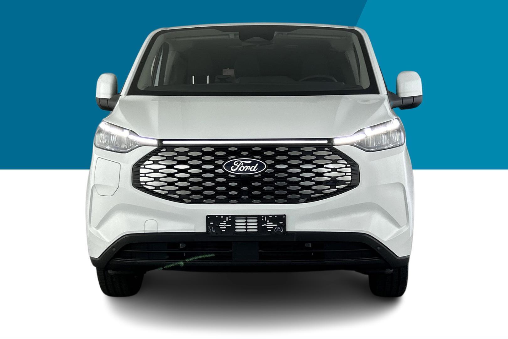 FORD Tourneo Custom 2025